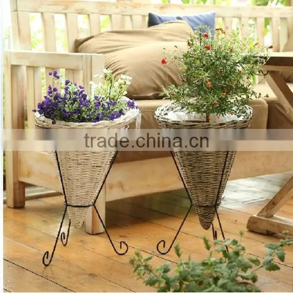 HOT 100%handmade low price handmade decorate flower basket with hanging