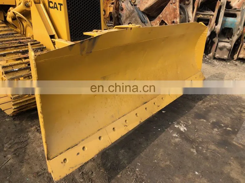 great condition used CAT D3 bulldozer, used CAT D3C LGP bulldozer, cheap mini bulldozer in yard