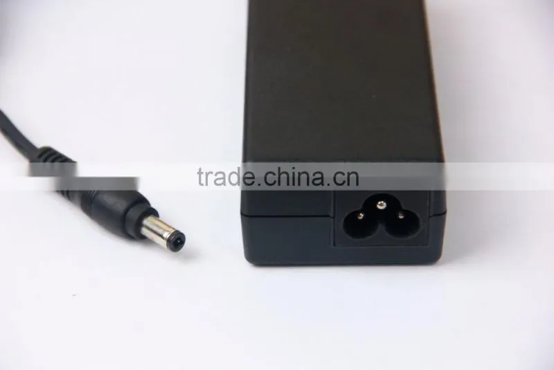 19V 3.95A Original Laptop 90W AC Power Adapter Charger for TOSHIBA PA3715U-1ACA 5.5x2.5mm