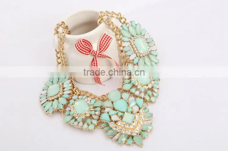 2015 Factory Wholesale Fancy Colorful Resin Beads Chunky Necklace Fashion Women Sweater Necklace