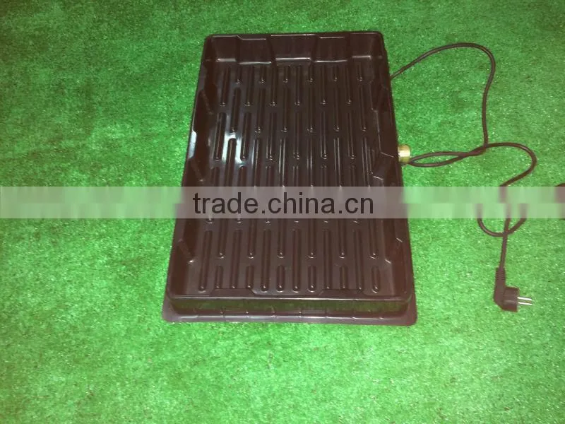 Heated seeding propagator mat
