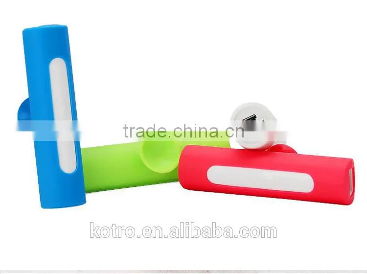 Mini 2 in 1 Silicone 18650 li ion battery charger holder 2000mah 2200mAh 2600mah suction cup external power bank charger