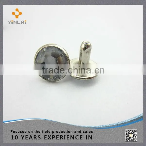 Fashion crystal rivet for garment