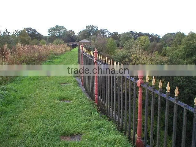 Top-selling classical wrought iron garden fencing design