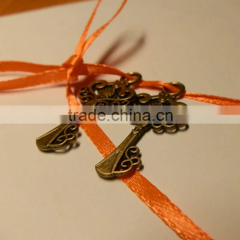 New Design Fashion Key Shape Pendant Charms