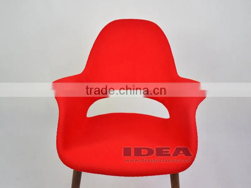 Replica Eero Saarinen Organic Chair - Red Fabric