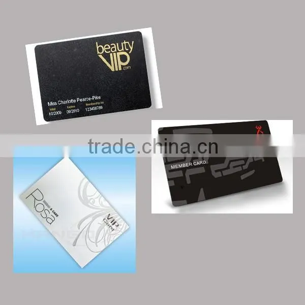 Manual embossor for membership cards
