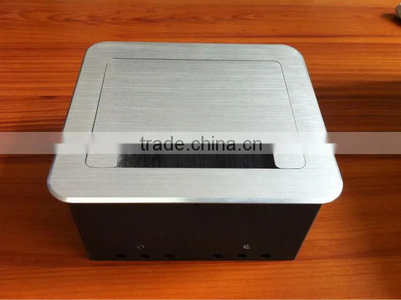 table mounted socket metal socket case