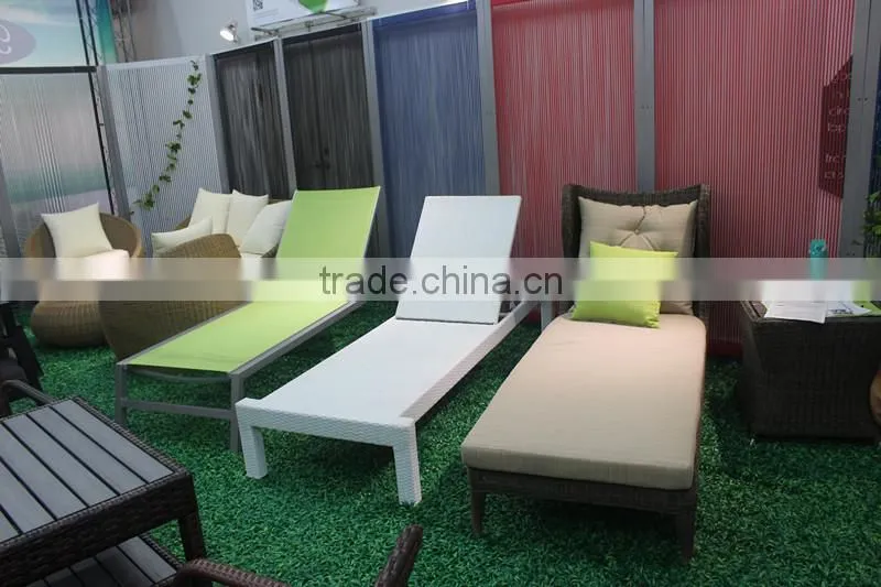 High quality hotel furniture adjustable plastic beach sun lounger