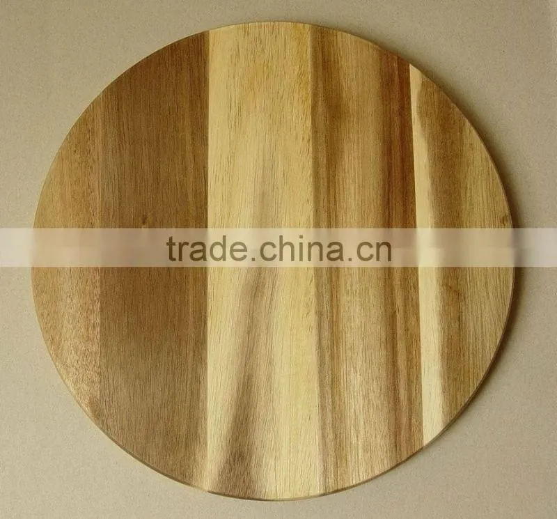 Acacia Wood Cutting Board in Round Shaped