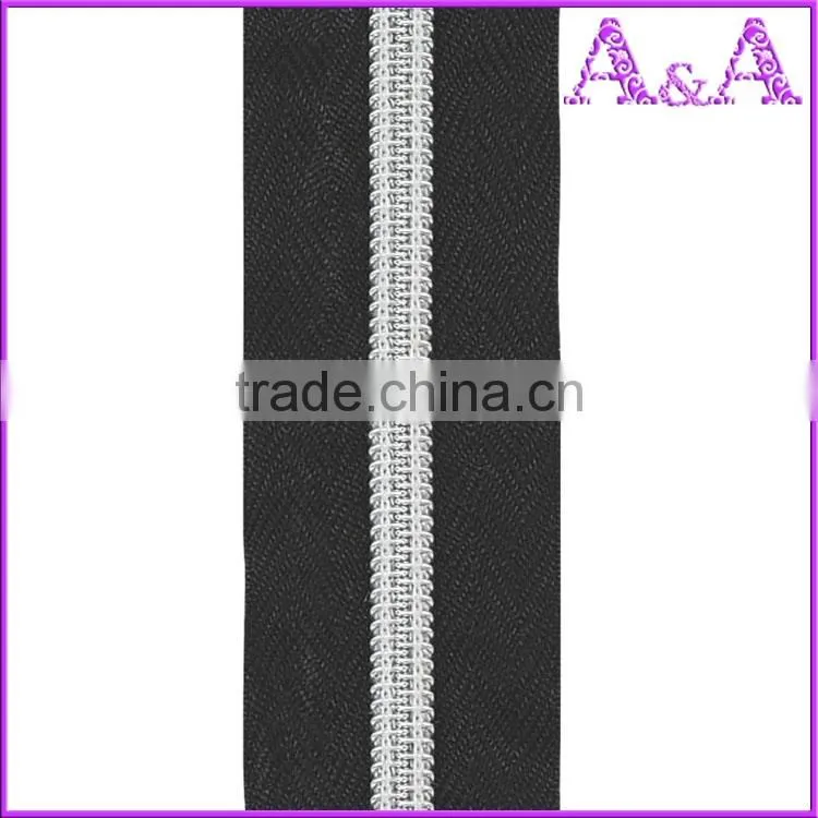 Professional custom zipper pulls with CE certificate