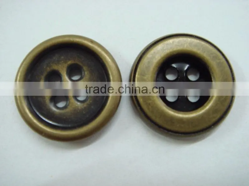 17.5 mm metal alloy antique brass 4 holes button