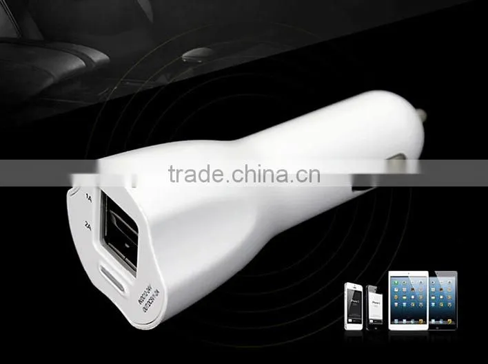 multi-use USB in-Car Charger for mobile iPhone iPod Touch MP3 MP4