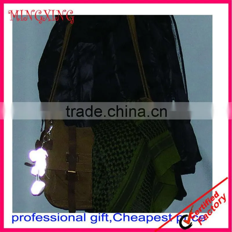 2014 hot sale beautiful souvenir keychain with best price in China