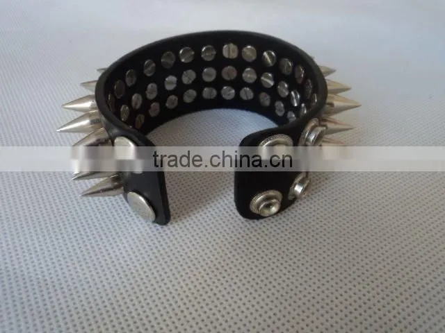 2012 fashion leather bracelets for women
