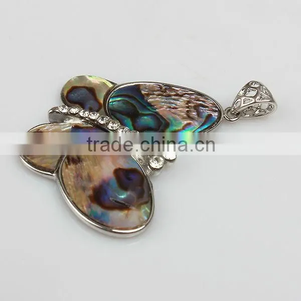 butterfly shape shell pendant design
