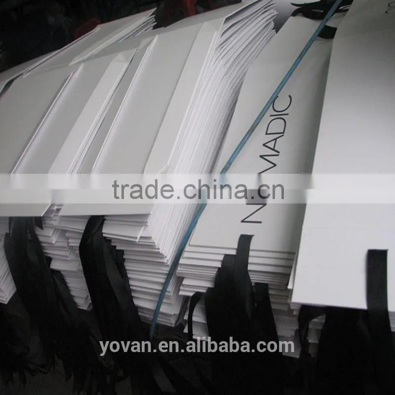 New Custom Design White Flat Folding Gift Paper box for Christmas