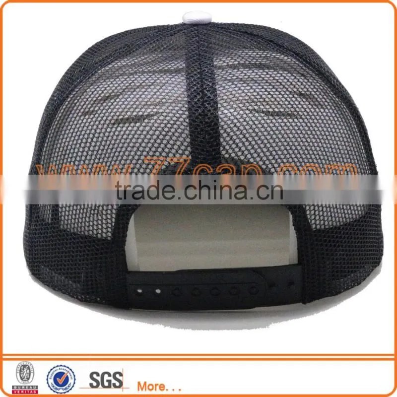 Wholesale Flat Bill Snapback Mesh Trucker Hat Custom