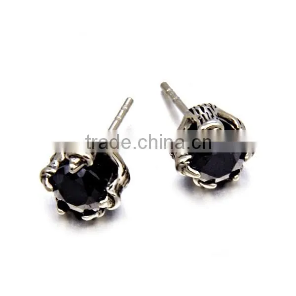 2016 new design stainless steel earring for men plaw with black stone earring