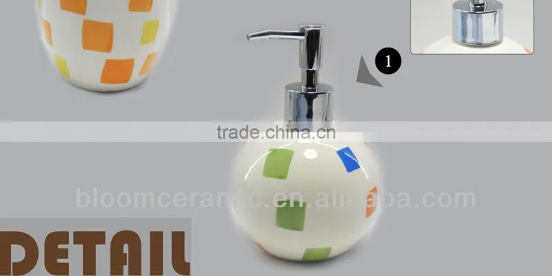 Ceramic white bathroom set