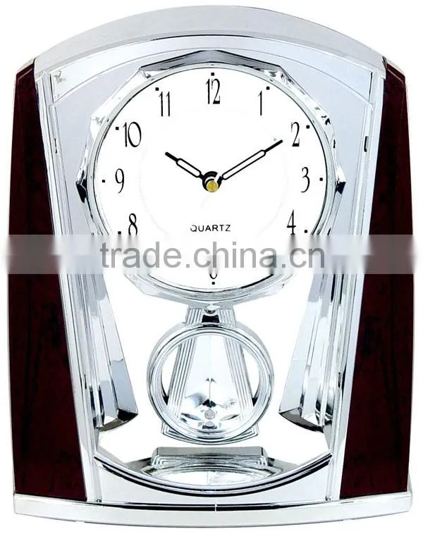 Decorative Classical Old Fashioned Table Clock With Rotating