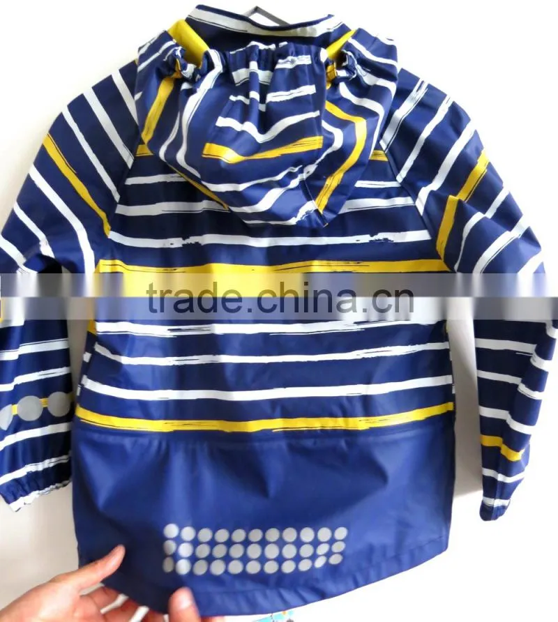 2016 new product kids raincoat fashionable rainwear for kids