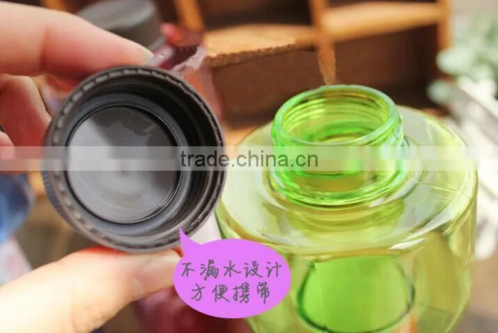 J225 550ml Plastic cup fitness dumbbell portable sports bottle