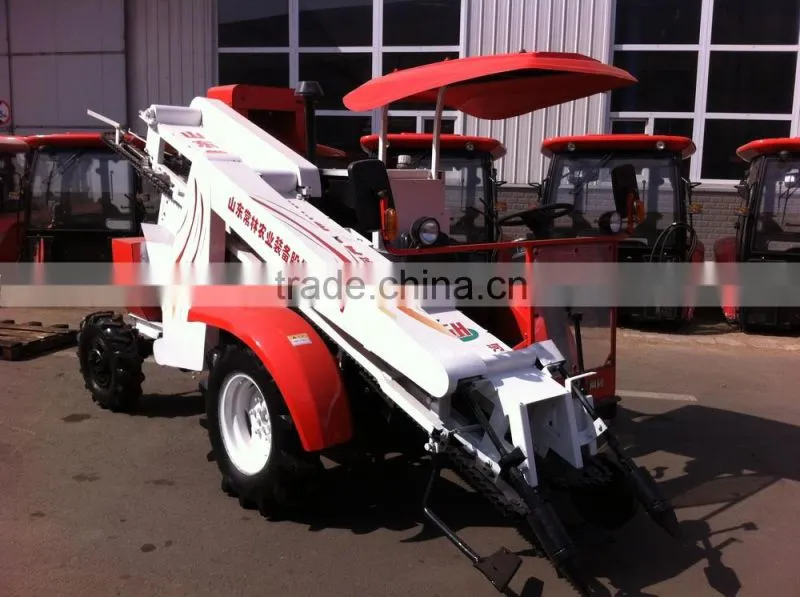 wheel type self procelling peanuts combined harvester machine