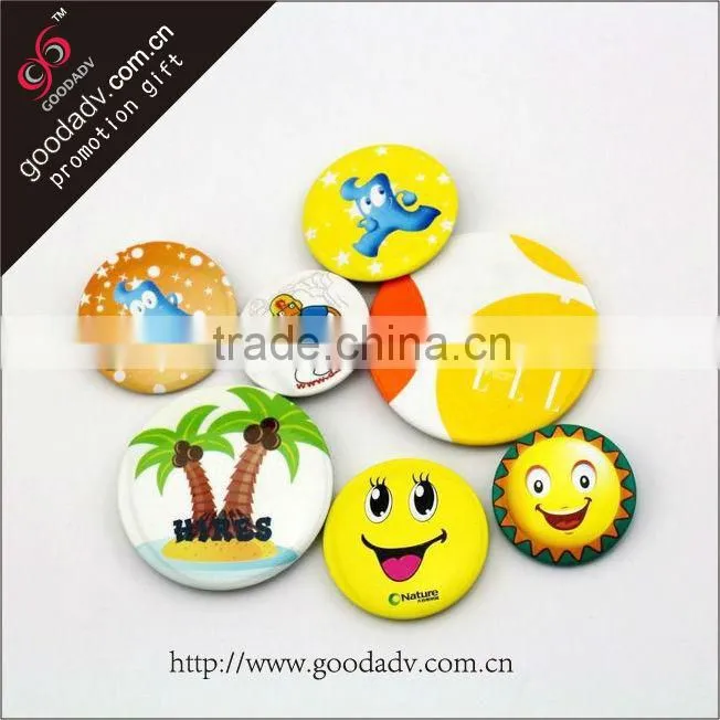 Hot selling user-friendly hand embroidered badge / eco-friendly smiley face badges / girls' favor printing badge