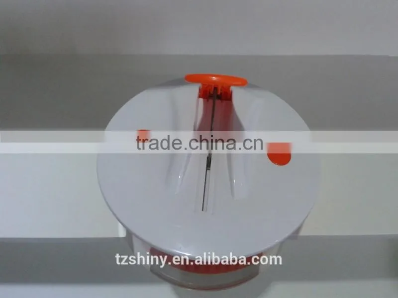 2016 Plastic Large Size Salad Spinner with mandoline slicer Multifunctional salad spinner