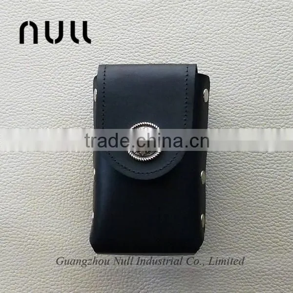 Genuine leather vintage style cigarette case with lighter slot