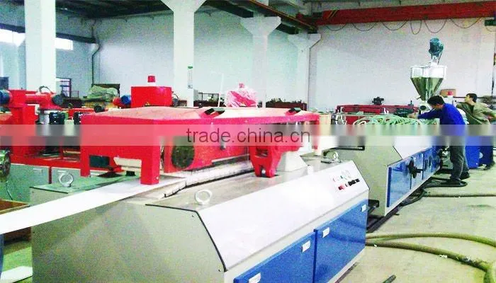 Plastic extruder PVC machine