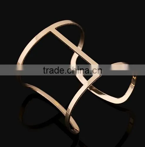 Vintage Gold Stainless Steel Texture Lines Open Cuff Bracelet Bangle for Women