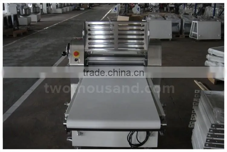 Manual Dough Sheeter - Painted Body, Max Dough Sheet 630*2400 MM, CE, TT-D19B-1