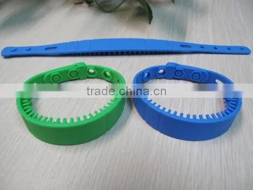 Silicone Packaging Adjustable Long Range RFID Wristband