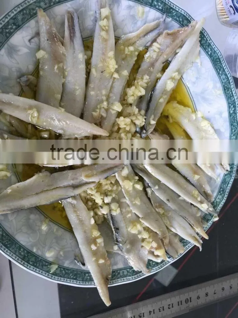 Anchovy fillets in vinegar