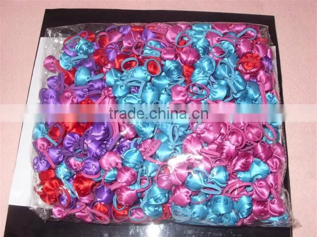 designs of ribbon flowers for perfume bottle