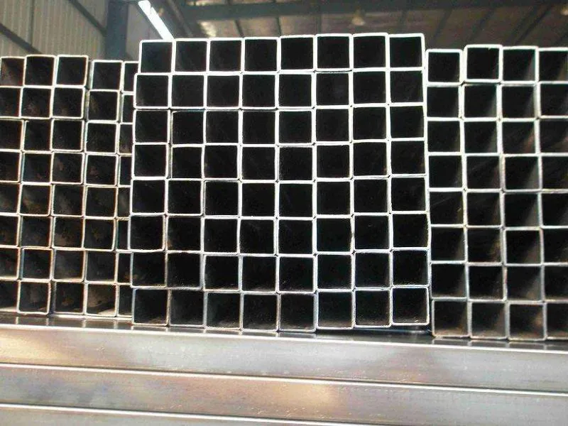 16Mn Iron square Pipe Factory Prices Iron Pipe 6 Meter