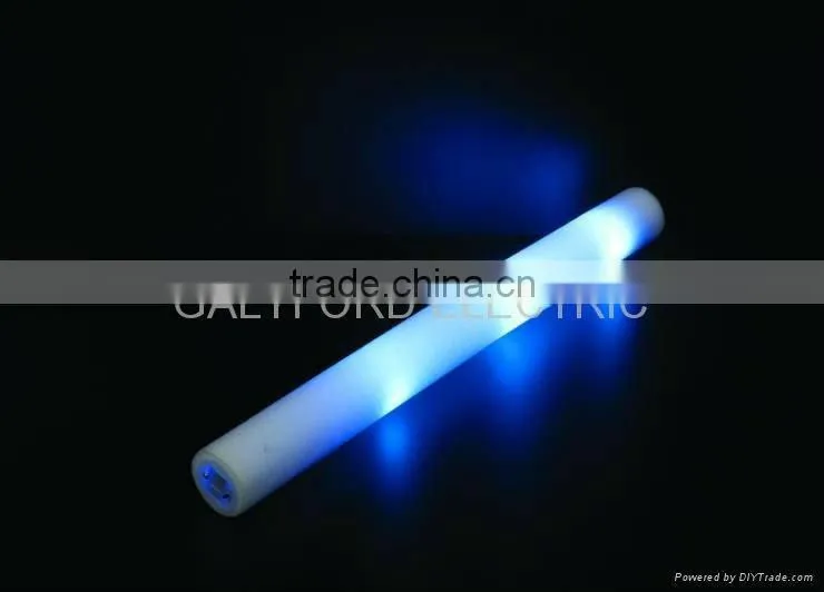 Flashing foam glow stick baton