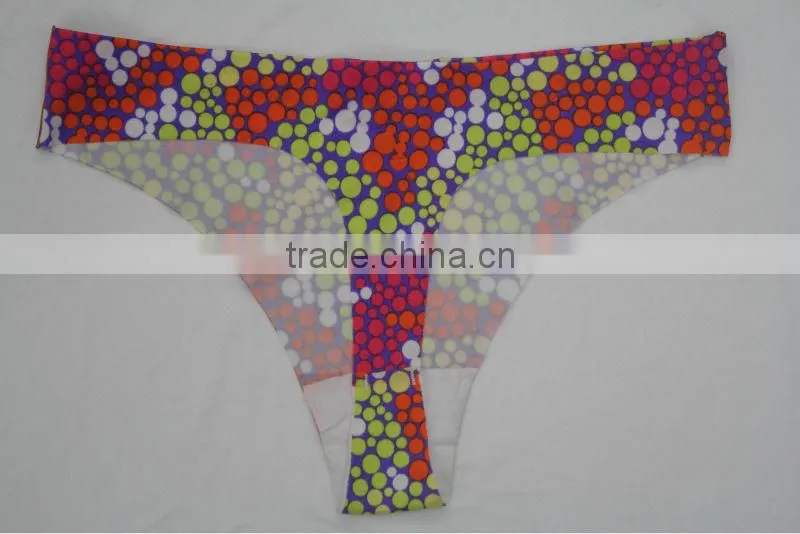 2014 Laser Cut Dot Print Seamless Latest Panty Designs Women