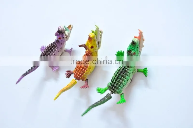 6 inch Plastic Crocodile Eat Fish Handmade Popular Fridge Magnet