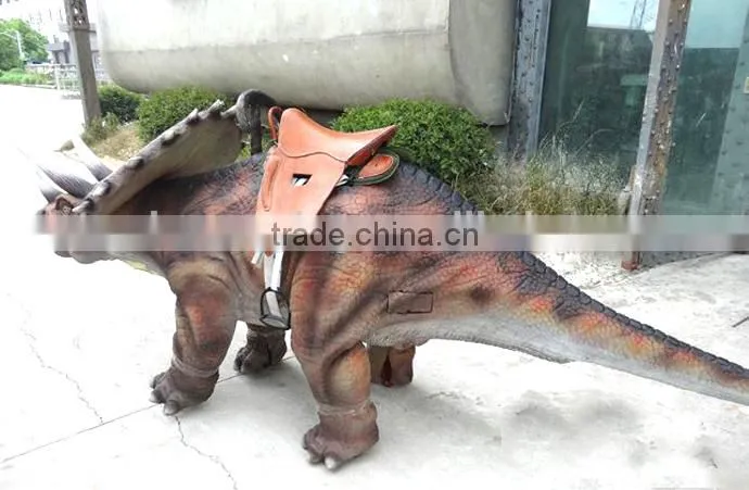Amusement Park life size walking dinosaur ride