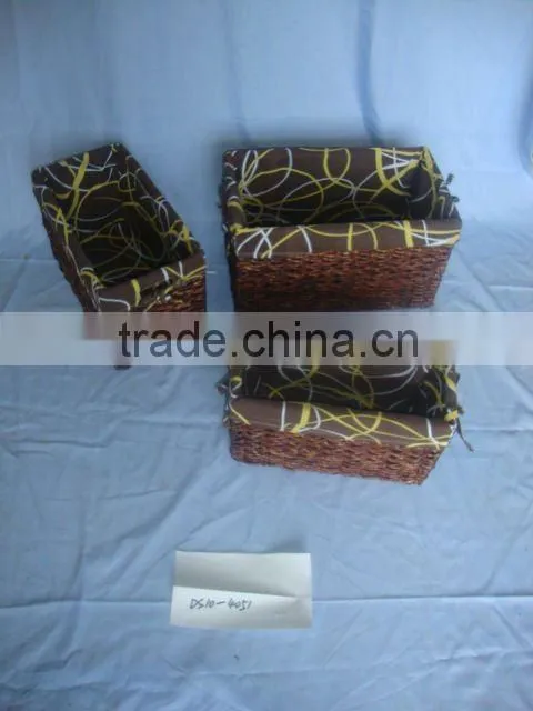 set storage basket