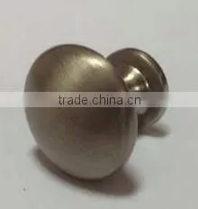 Manufacturing Inexpensive brush nickel zinc alloy furnitur door cabinet knobs V