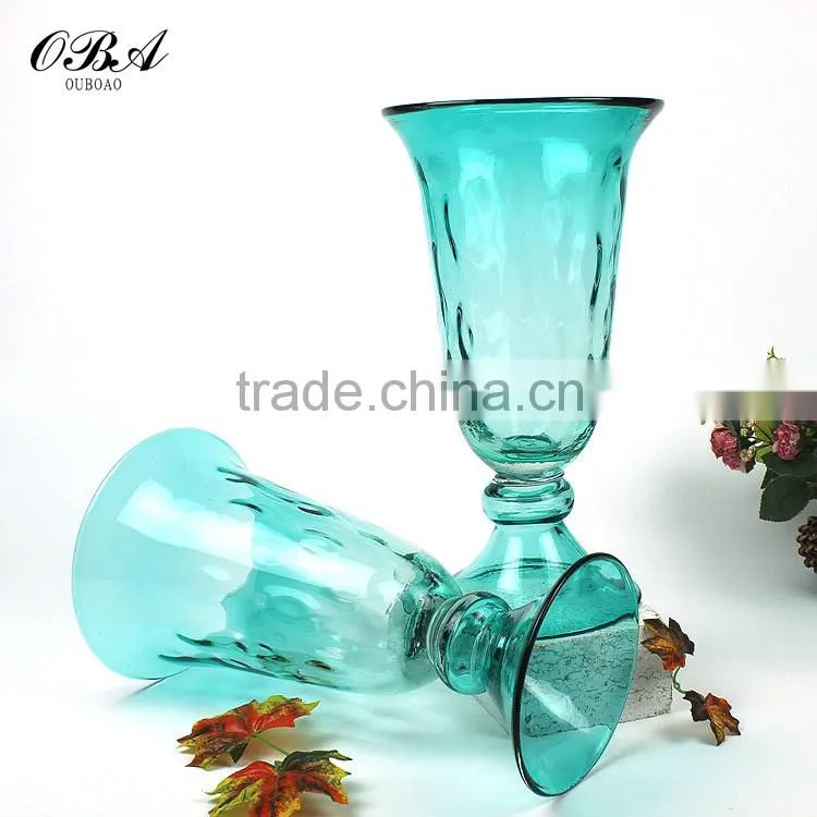 Wholesale direct sales creative glass vase for wedding centerpiece / Flower shape cheap glass flower vase for terrarium