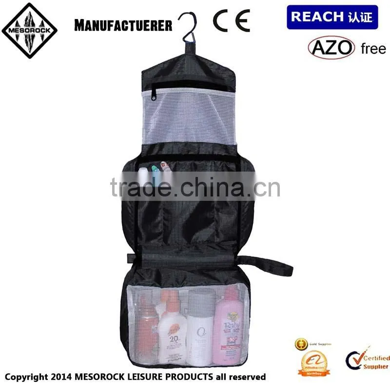 Large Hanging Wash Bag Men's Women's Toiletries Travel Make-Up Case, Zip Closure