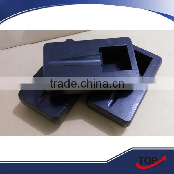 2016 newly-designed square windproof plastic ashtray
