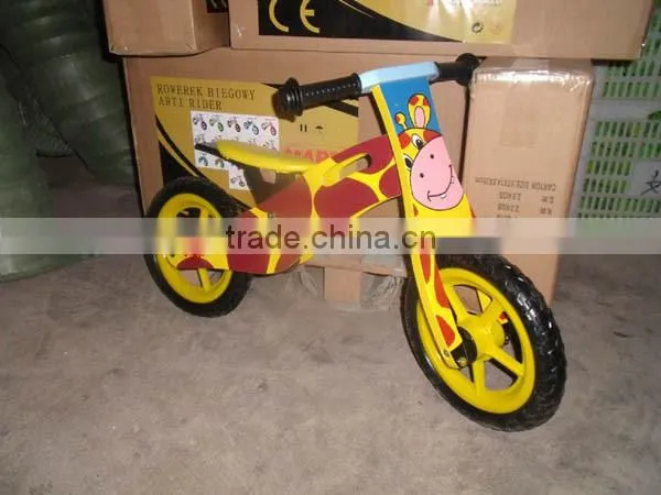 2016 best sale lovely wooden baby tricycle W16A024