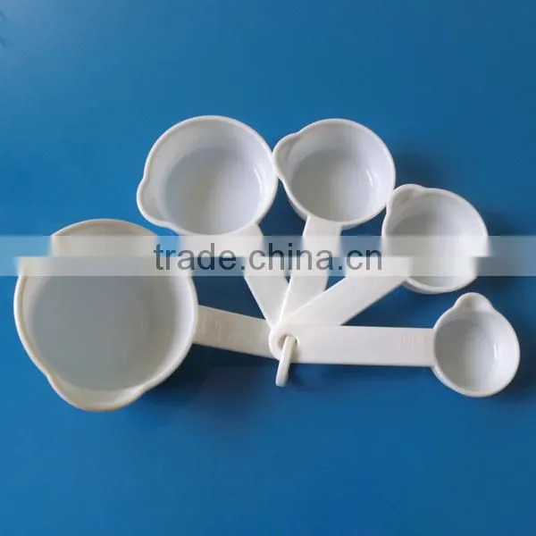 Set of 5 pcs Plastic Measuring Cup