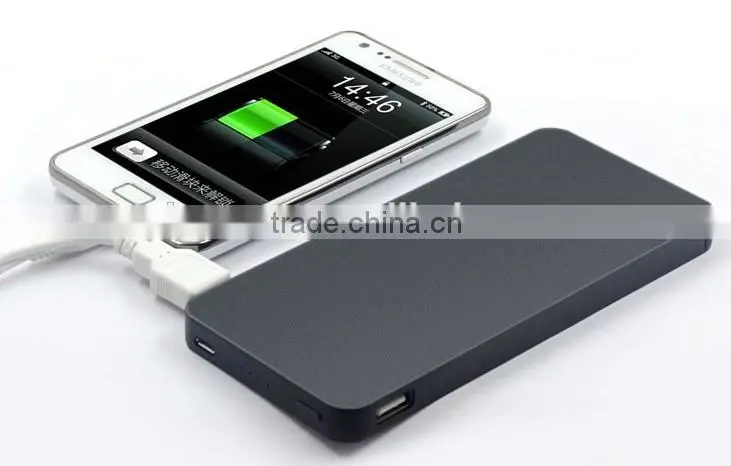 2014 Newly super thin power bank 10000mah with Three anti cell phone charger